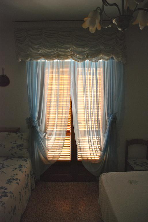 Bed And Breakfast Il Girasole Lamporecchio Chambre photo